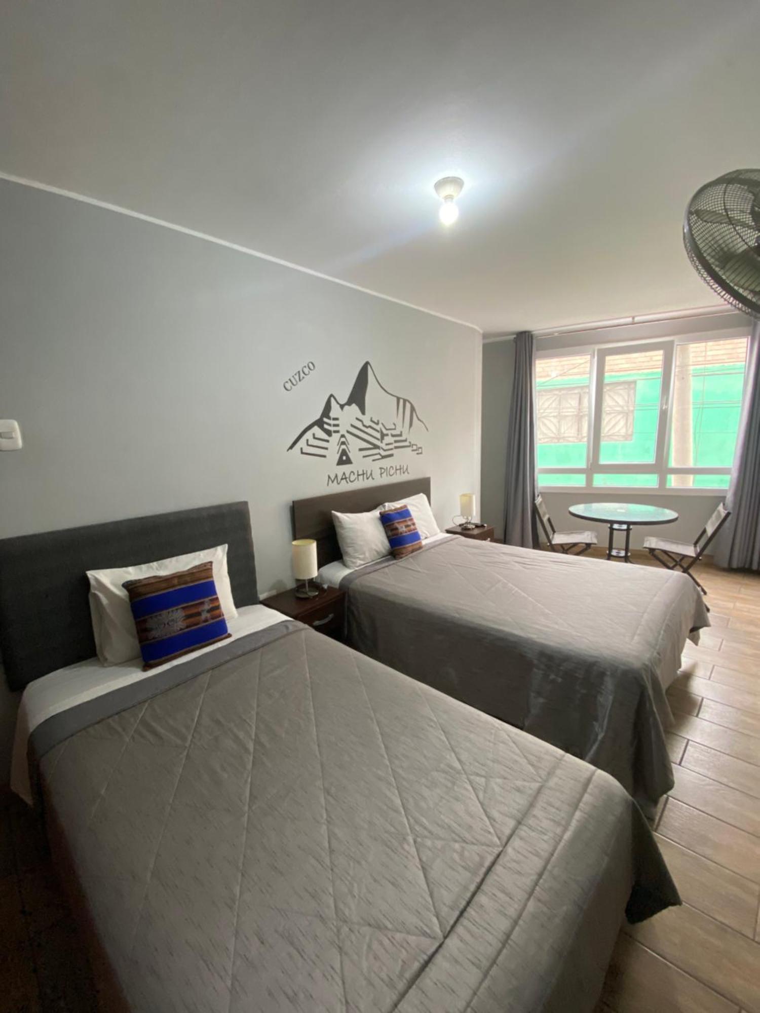 Lima Airport Tampu Bed and Breakfast Exteriör bild